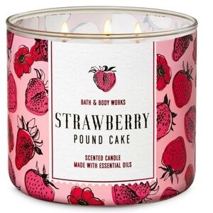 B&BW Strawberry Pound Cake 3-Wick Candle
